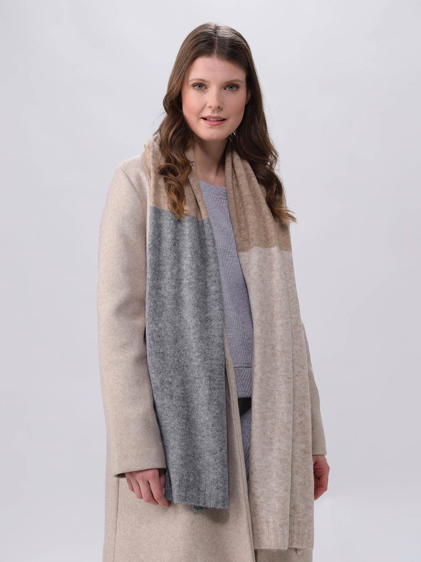 Sustainability Edition - Gestrickter Schal mit Blockstreifen