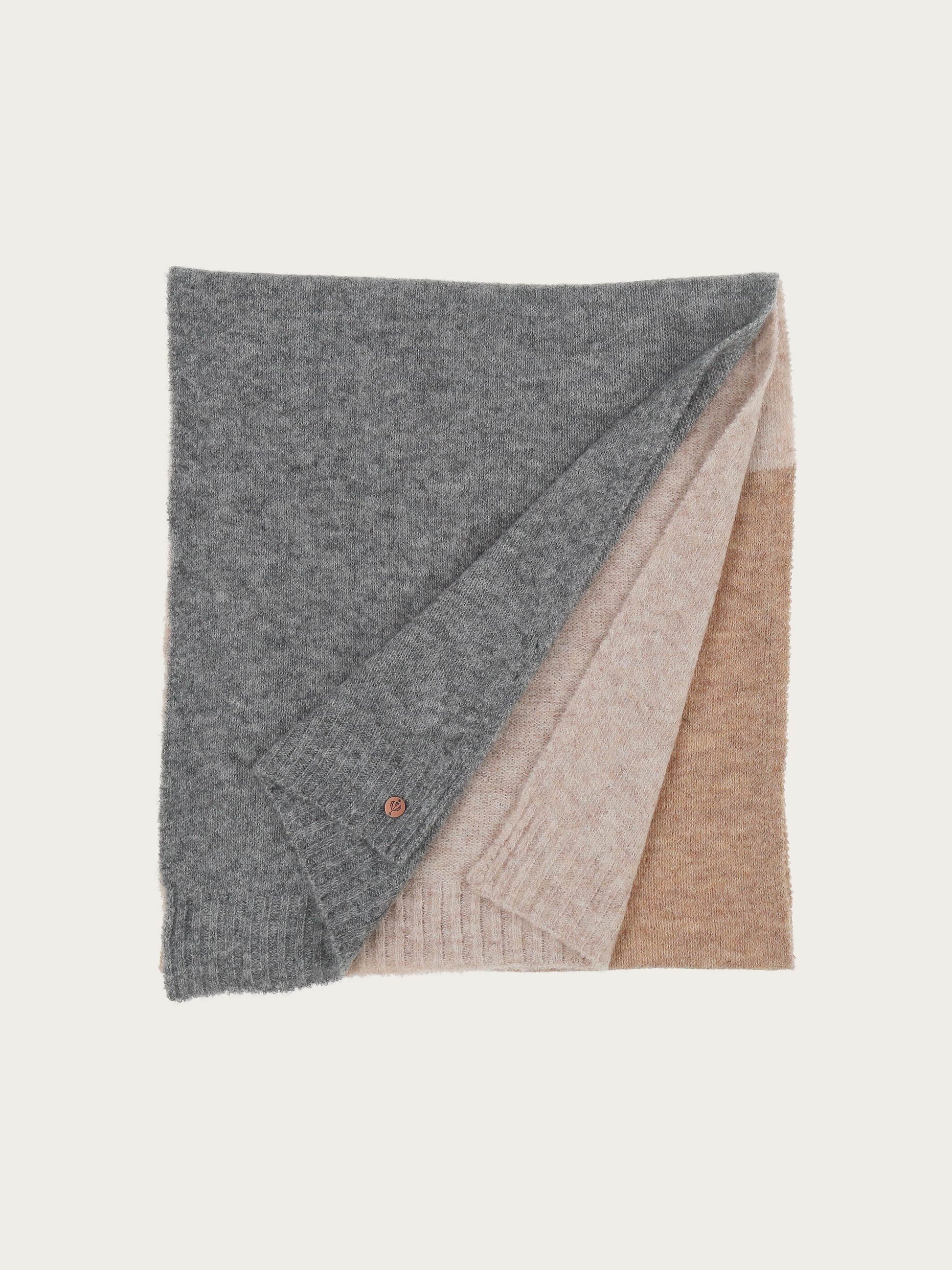 Sustainability Edition - Gestrickter Schal mit Blockstreifen