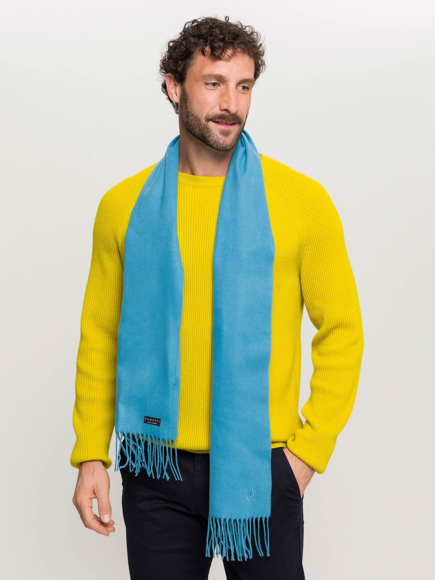 Cashminkschal mit gesticktem bugatti Logo