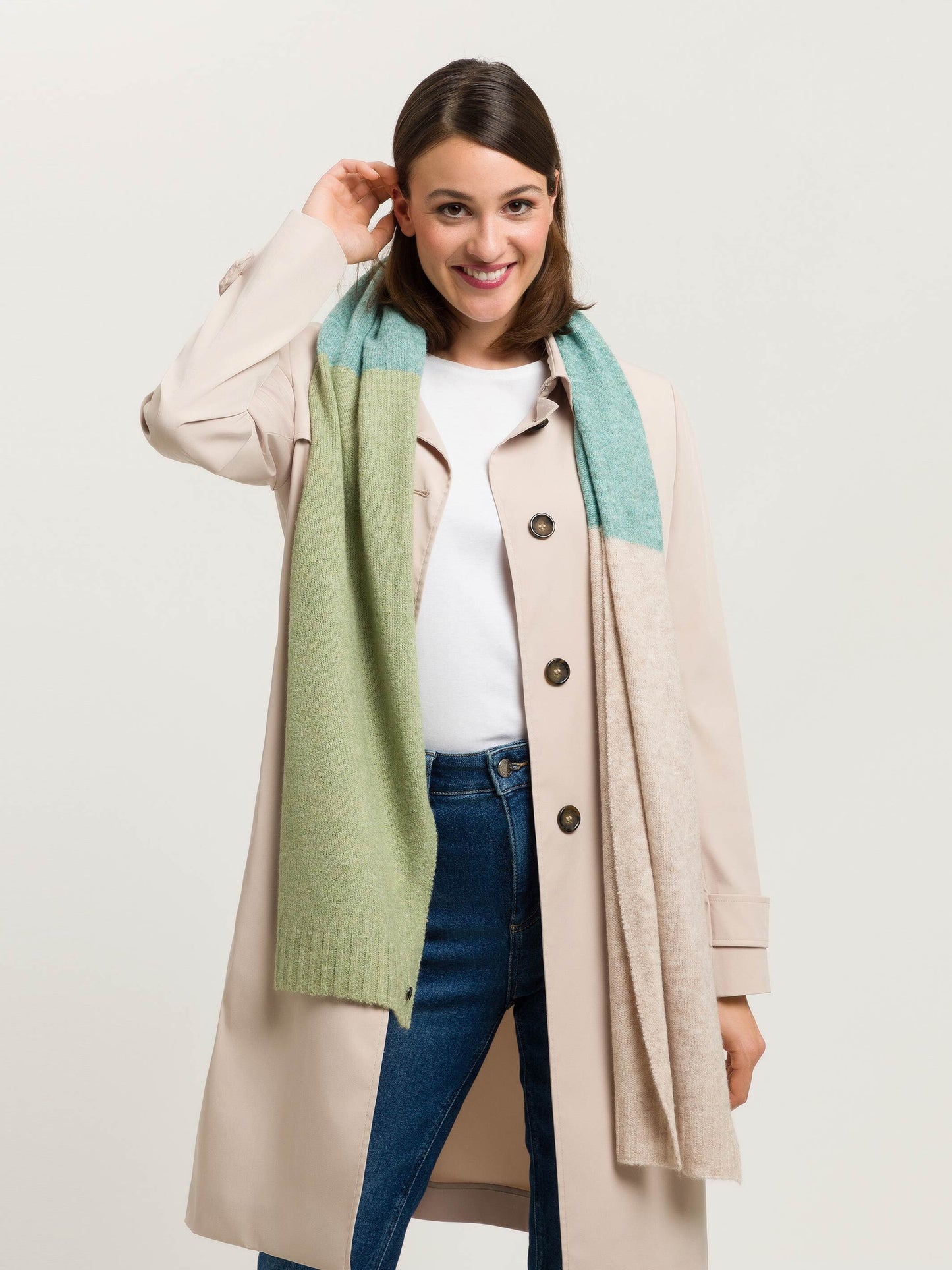 Sustainability Edition - Gestrickter Schal mit Blockstreifen