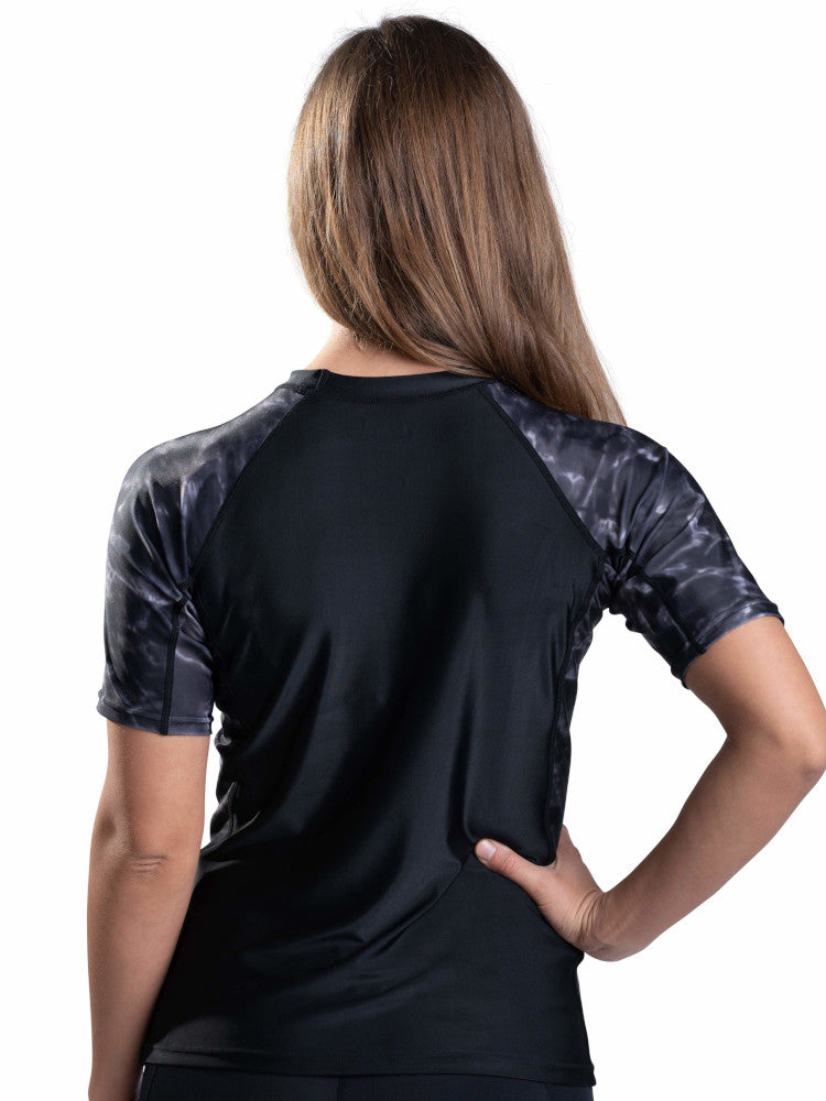 Aqua Design Womens Rash Guard Short Sleeve Surf Shirt, UPF 50+ Short Sleeve Rash Guard Shirt for Women, Black Water/Black