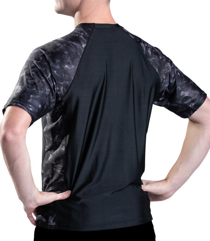 Aqua Design Mens Rash Guard Short Sleeve Swim Shirt UV 50+, Mens Short Sleeve Rash Guard Shirt, Black Water/Black